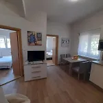 Jelena - Cozy Two Bedroom Only 70m From The Beach, Diklo - * زادار