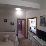 شقة Jelena - Cozy Two Bedroom Only 70m From The Beach, Diklo - *